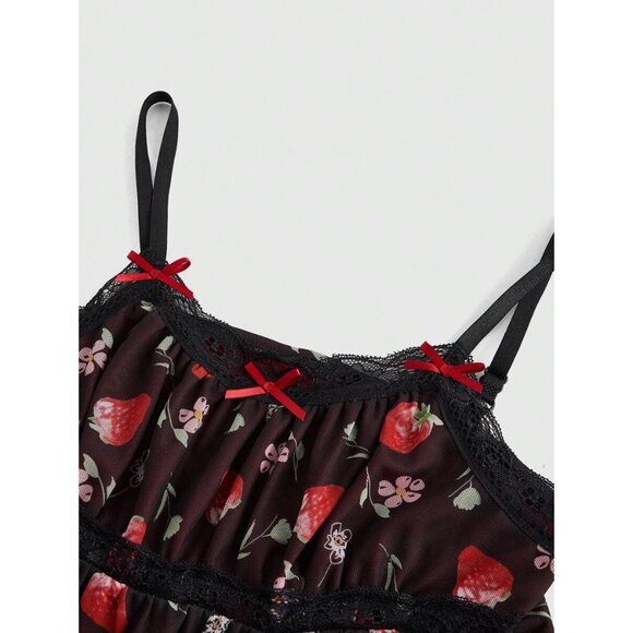 Plus Size Women's Camisole Mesh Lace Strawberry Print Sleeveless Slim Fit - Picture 3 of 7